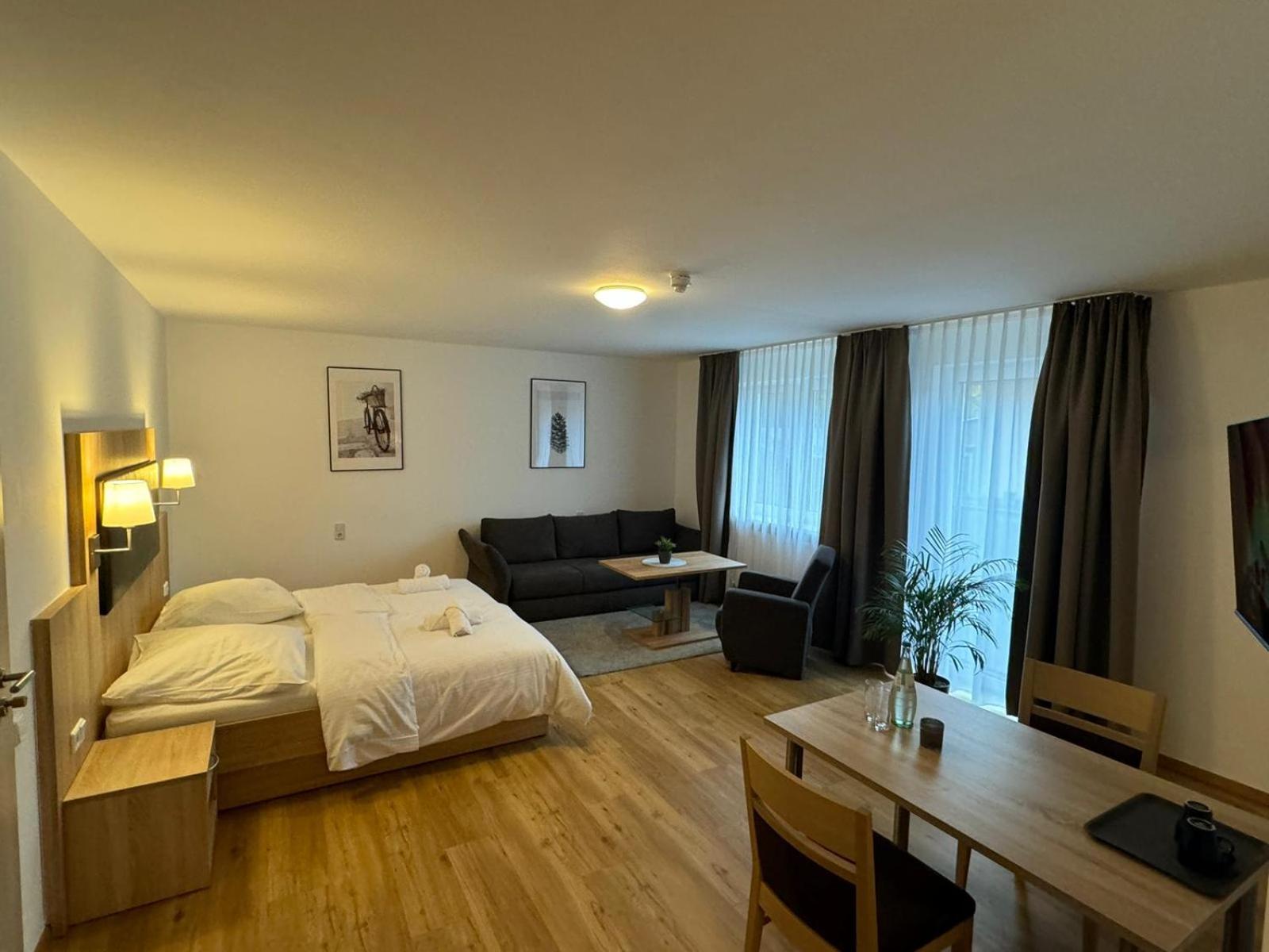 Motel Zur Dachsbaude Wandlitz Exterior photo