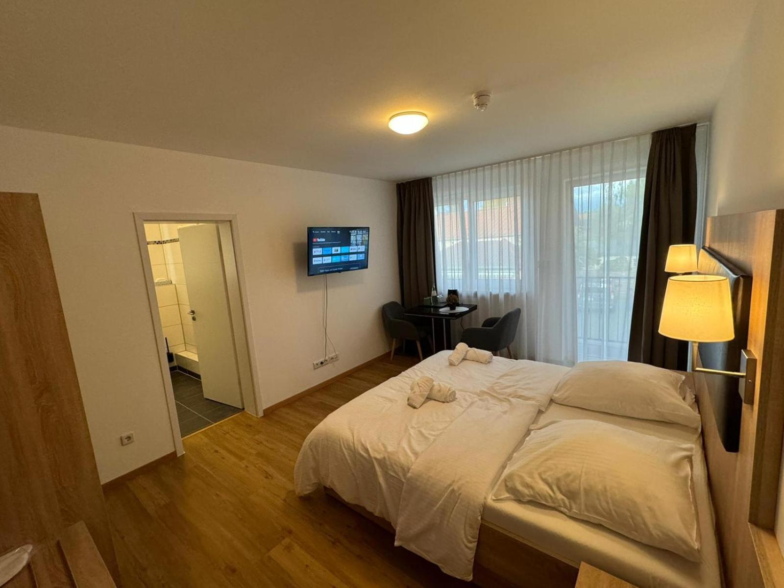 Motel Zur Dachsbaude Wandlitz Exterior photo